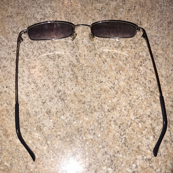 GUESS SUNGLASSES - Picture 6 of 6